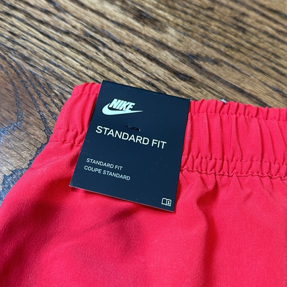 Red Nike board shorts - Picture 6 of 8